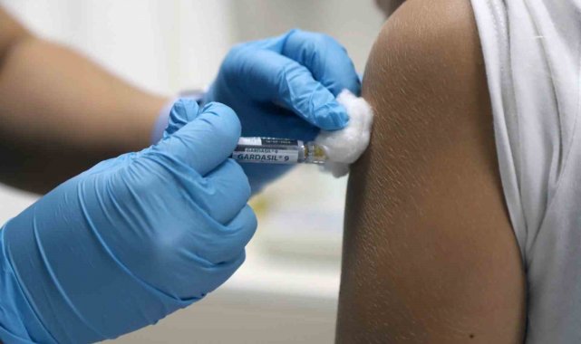 Büyükşehir Ücretsiz HPV aşısı İle Vatandaşların Yanında
