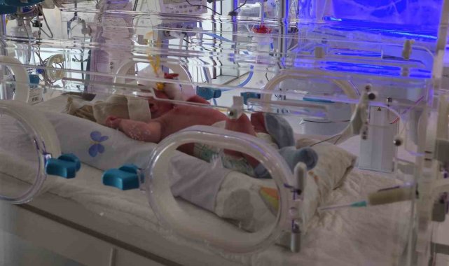 Çöp konteynerinde bulunan bebeğin sağlık durumu iyi