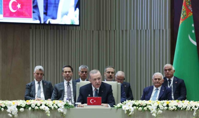 Cumhurbaşkanı Erdoğan: "Filistin'de yaşanan soykırımın durdurulması konusunda uluslararası toplum kötü bir sınav veriyor"