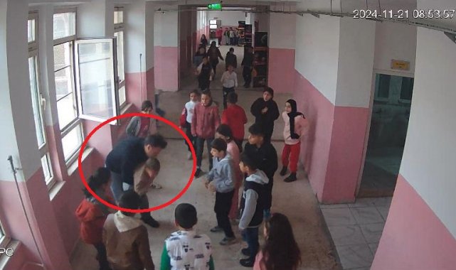 Diyarbakır'da boğazına şeker kaçan öğrencinin imdadına öğretmeni yetişti