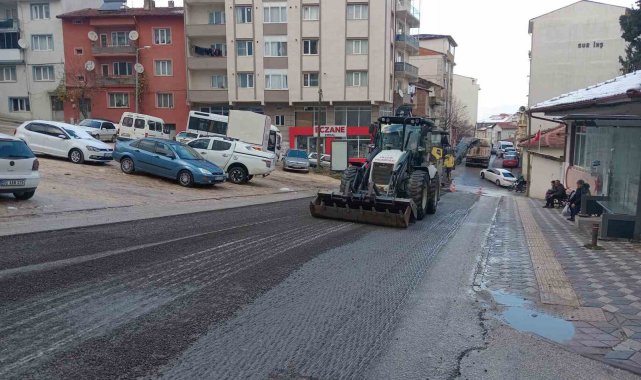Eğimli yollar tıraşlanarak güvenli hale getirildi