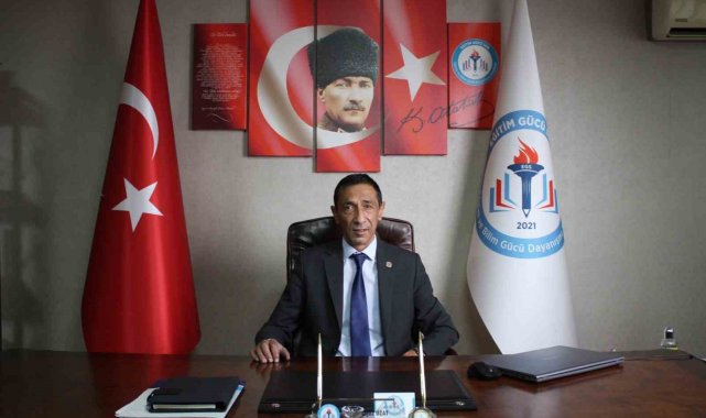 Eğitim Gücü-Sen Genel Başkanı Özat: "Bugün bir öğretmen yoksulluk sınırında maaş almıyorsa kutlanacak bir gün yok demektir"