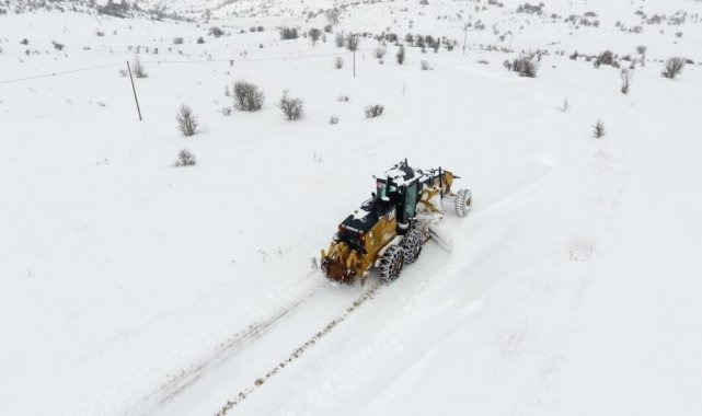Erzincan'da kardan 37 köy yolu ulaşıma kapandı