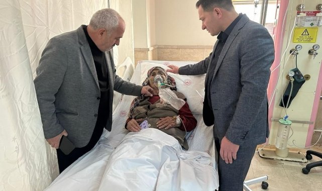 Evinde çıkan yangında 90 yaşındaki kadının yaralandı