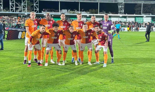 Galatasaray'da 2 değişiklik