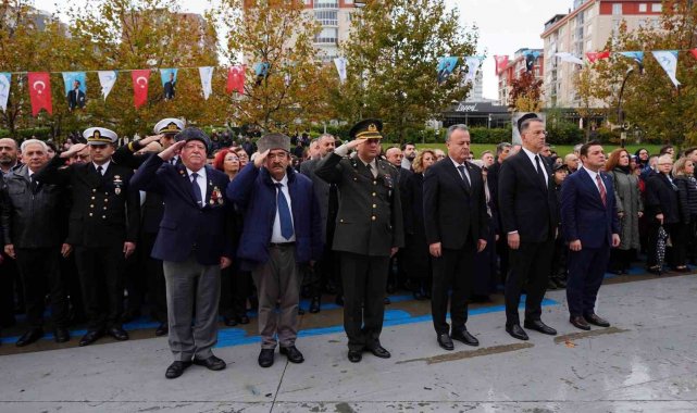 Gazi Mustafa Kemal Atatürk vefatının 86. yıl dönümünde Beylikdüzü'nde anıldı