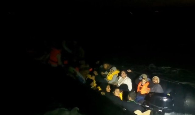 İzmir açıklarında 24'ü çocuk 53 düzensiz göçmen yakalandı