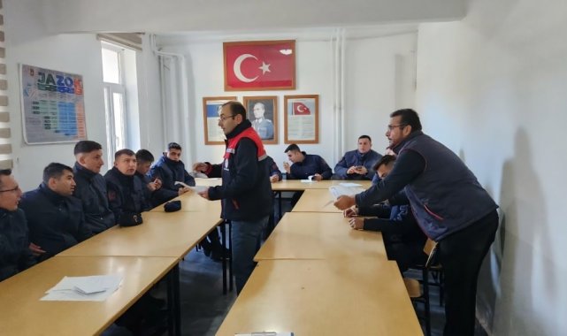 Jandarma personellerine 'Hayvansal Ürünlerin Sevklerinde Yol Kontrolleri' eğitimi verildi