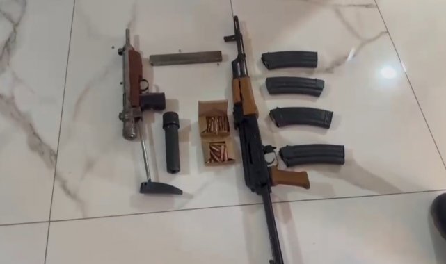 Kars'ta mimarlık ofisinden cephanelik çıktı