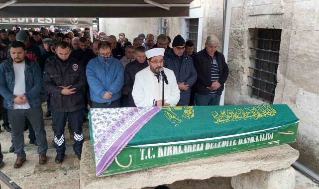 Kocası tarafından balta ile öldürülen kadın son yolculuğuna uğurlandı