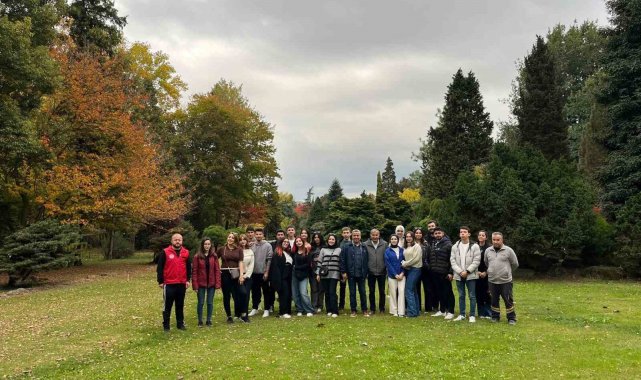 Mimarlık öğrencileri Yalova'da arazi inceledi