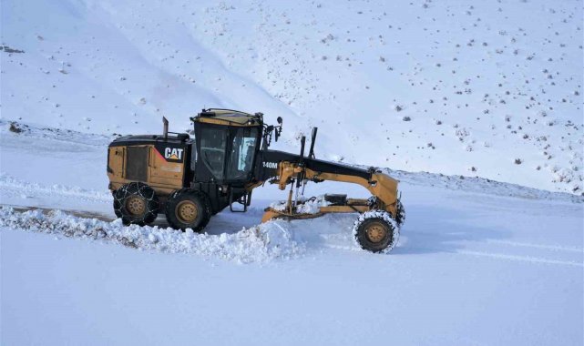 Muş'ta 41 köy yolu ulaşıma açıldı