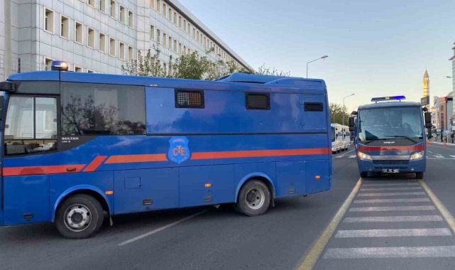 Narin Güran cinayetinde tutuklu 4 sanık adliyeye getirildi
