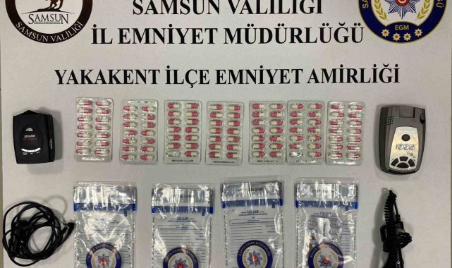 Narko Alan uygulamasında radar cihazları ve uyuşturucu maddeler ele geçirildi