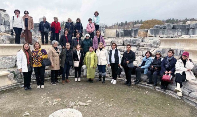 Öğretmenler Stratonikeia'yı gezdi