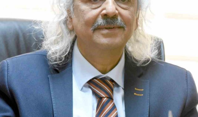 Özden: "Mustafa Kemal'i anlamak, Cumhuriyet'e sahip çıkmaktır"