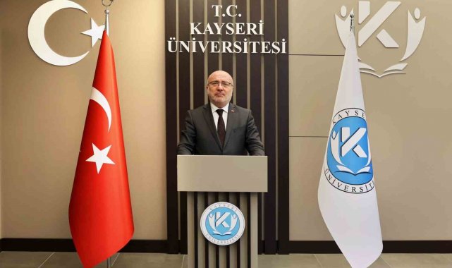 Rektör Karamustafa: "Gazi Mustafa Kemal Atatürk, dünyanın gıpta ettiği nadir liderlerdendir"