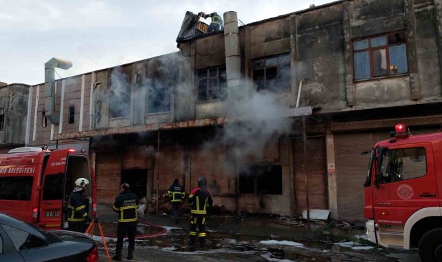 Samsun'da mobilya imalathanesinde yangın