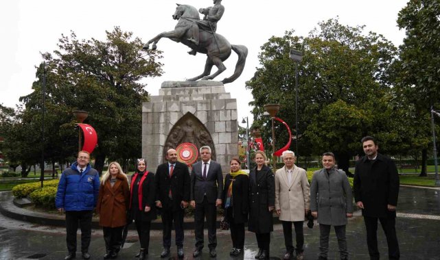Samsun'da Öğretmenler Günü törenle kutlandı