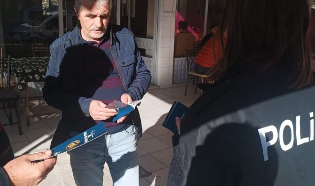 Selendi Polisinden KADES broşürü