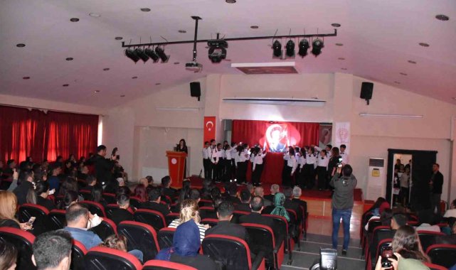 Şırnak ve Siirt'te 10 Kasım Atatürk'ü anma töreni