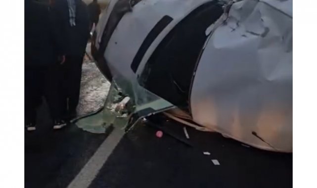 Siverek'te beton mikseri ile dolmuş çarpıştı: 2 yaralı