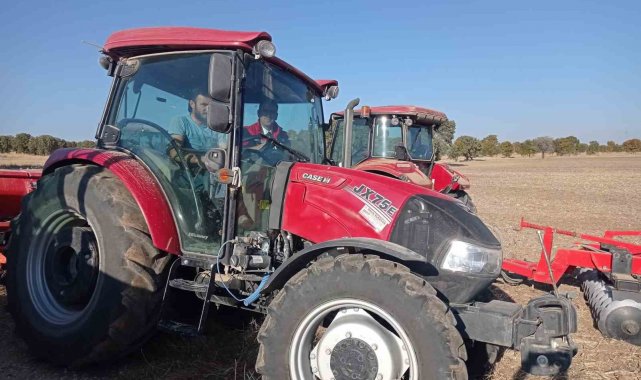 Uşak İl Tarım ve Orman Müdürü Serkan Bilir çiftçileri ziyaret etti