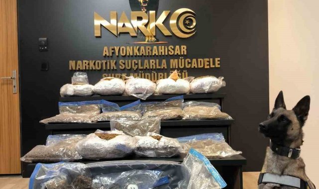 Afyonkarahisar'da 21 buçuk kilo uyuşturucu ele geçirildi