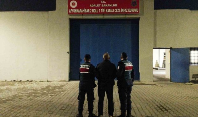 Afyonkarahisar'da kaçak şahıs yakalandı