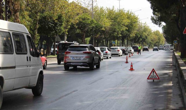 Aydın'da Kasım ayı içerisinde 25 bin 915 araca işlem yapıldı