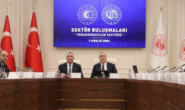 Bakan Işıkhan: "Ücretlilerimizin aylıklarının artışlarını fırsatçıların fahiş fiyatlarına asla ezdirmeyeceği"
