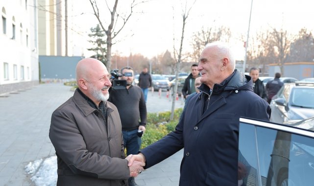 Başkan Çolakbayrakdar: "Türkiye'de en büyük kentsel dönüşümü gerçekleştiren belediyeyiz"