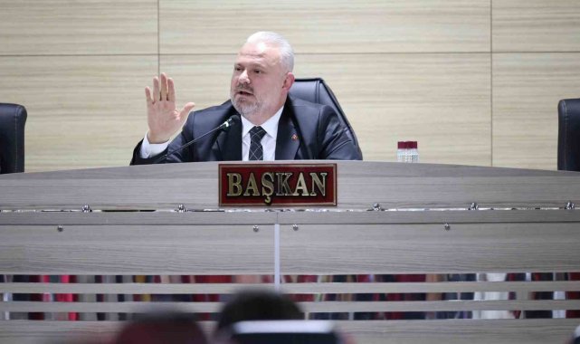 Başkan Pehlivan fahiş konser iddialarına meclis kürsüsünden yanıt verdi