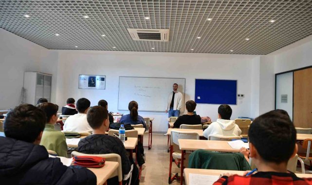Beylikdüzü'nde Kültürsem kursları devam ediyor
