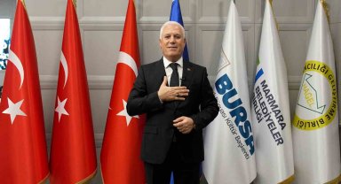 Bursa Büyükşehir Belediyesi Başkanı Bozbey'den 10 bin öğrenciye burs müjdesi