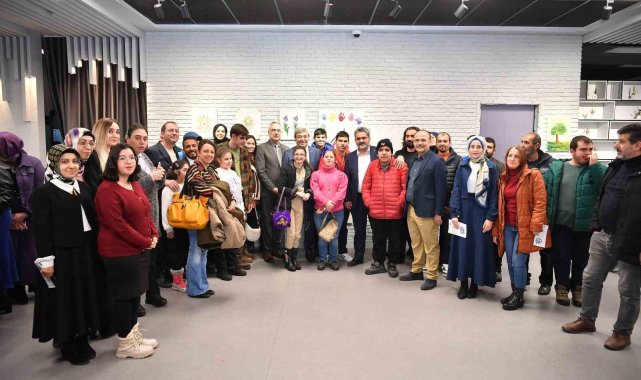 Büyükşehir'in 'Engelsiz Sanat Sergisi' göz doldurdu