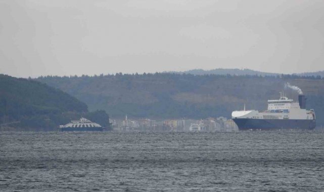 Çanakkale'de feribot seferlerine fırtına engeli