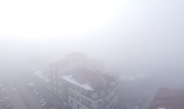 Çekerek'te sabahın erken saatlerinde sis etkili oldu