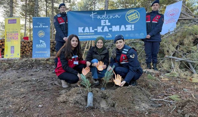 Çine'de fidanlar kadına şiddete karşı toprakla buluştu