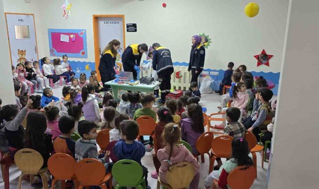 Çocuklara yönelik ağız ve diş sağlığı eğitimi verildi