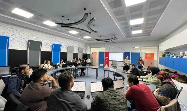 Coğrafi bilgi sistemleri uygulamalı anlatıldı