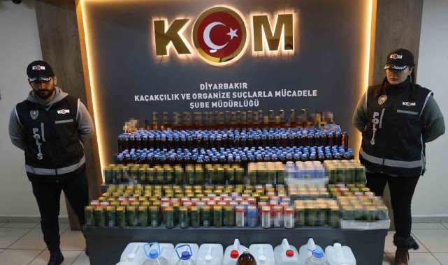 Diyarbakır'da bin 300 şişe kaçak alkollü içecek ele geçirildi