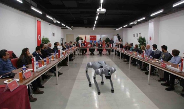Doğuş Üniversitesi robotik inovasyonun merkezi olmaya hazırlanıyor