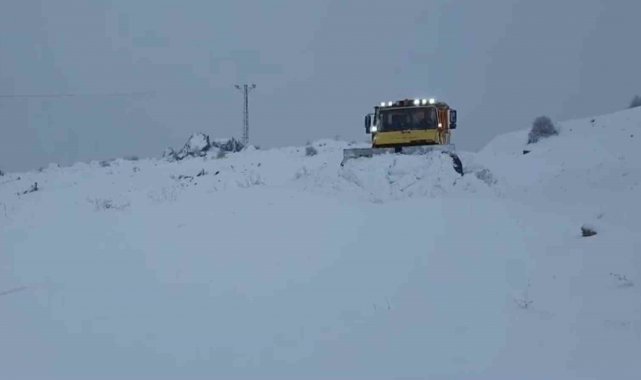 Elazığ'da 106 köy yolu ulaşıma kapandı