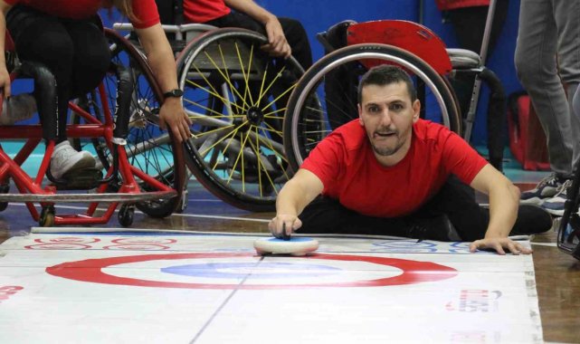 Engelli bireyler yeteneklerini sergiledi