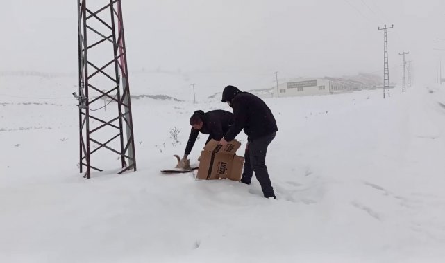 Erzurum polisinden yürekleri ısıtan hareketler