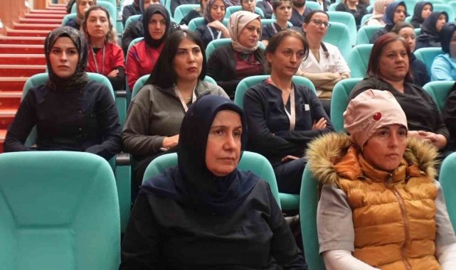FÜ'de Dünya AIDS Günü programı