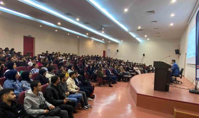 GAÜN'de insan hakları konferansı
