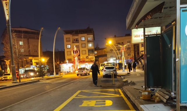 Hakkari Belediyesi'nden toplu taşıma duraklarına düzenleme