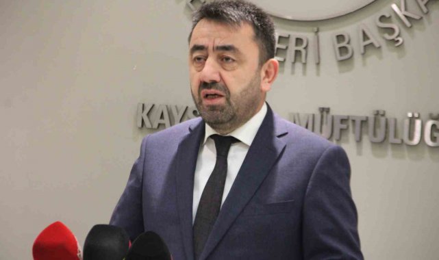 İl Müftüsü Durmuş Ayvaz: "Üç aylarda bol bol ibadet etmemiz lazım"